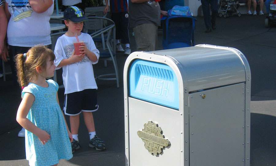 Push the Trashcan