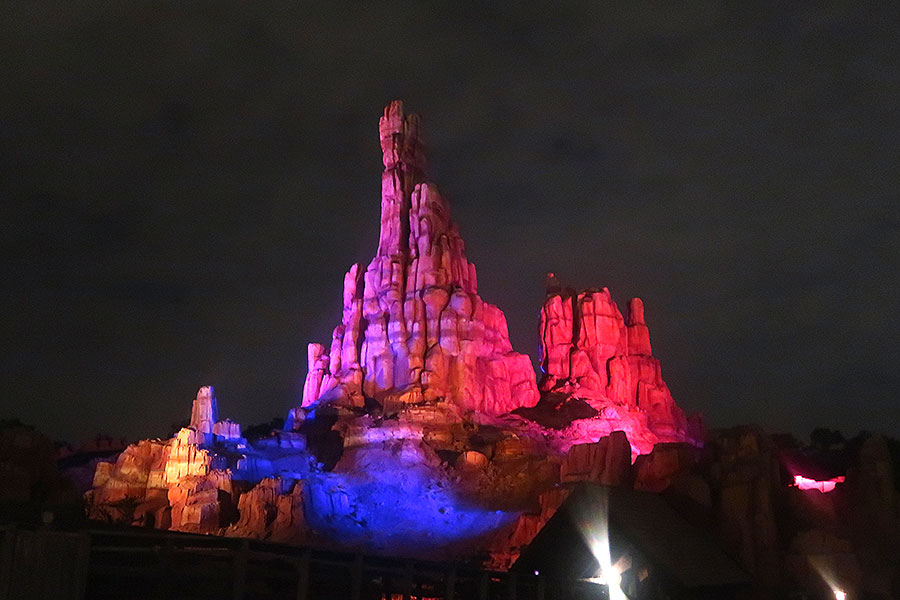 10 Fun Facts About Big Thunder Mountain Railroad