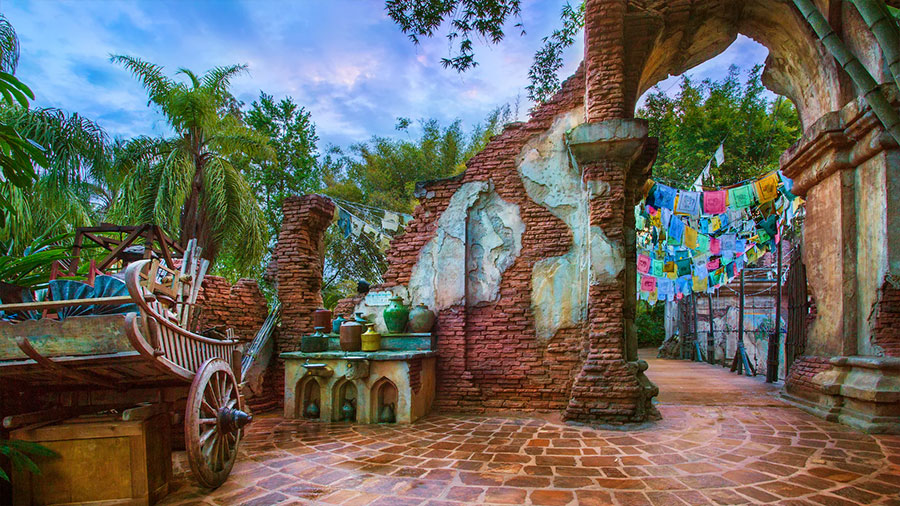 10 Things You May Not Know About the Maharajah Jungle Trek