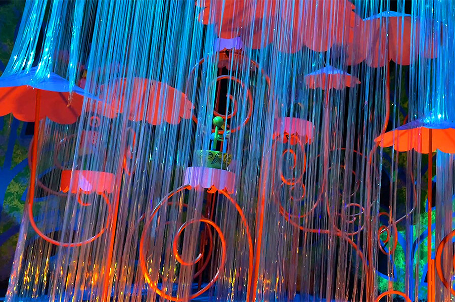 9 Favorite Rainy Disney Moments